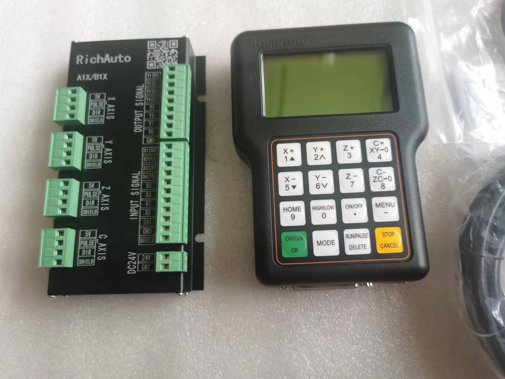 جهاز تحكم بالحركة Rich Auto A1 - مراجعة Richauto A11 Dsp Controller 3 Axis وسعره